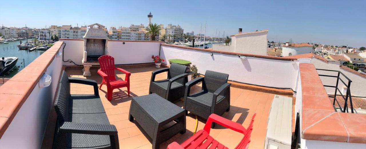 Appartement 80 m2,Port Rhodes D-2 chambres, terrasse panoramique, vue sur le canal principal d’Empuriabrava Extérieur photo